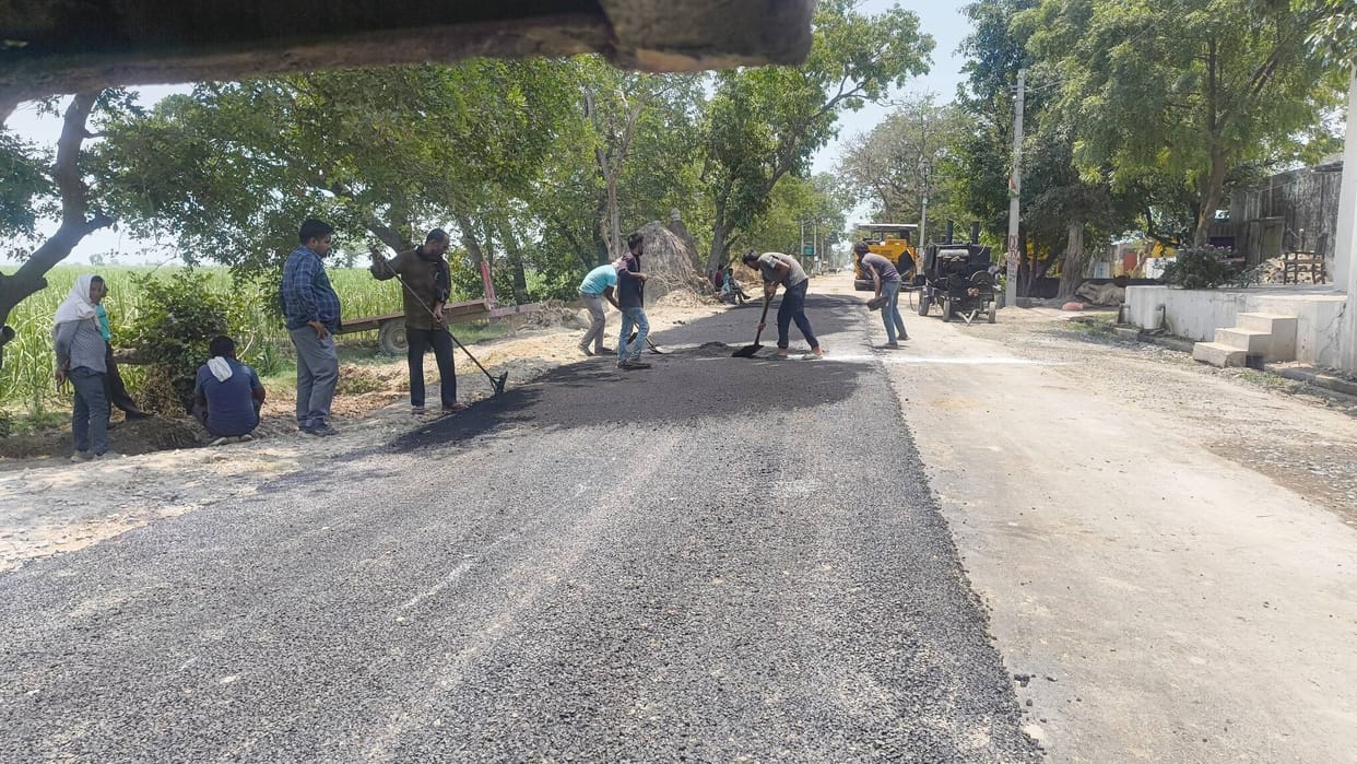 Construction of 22-km-long connecting road begins.