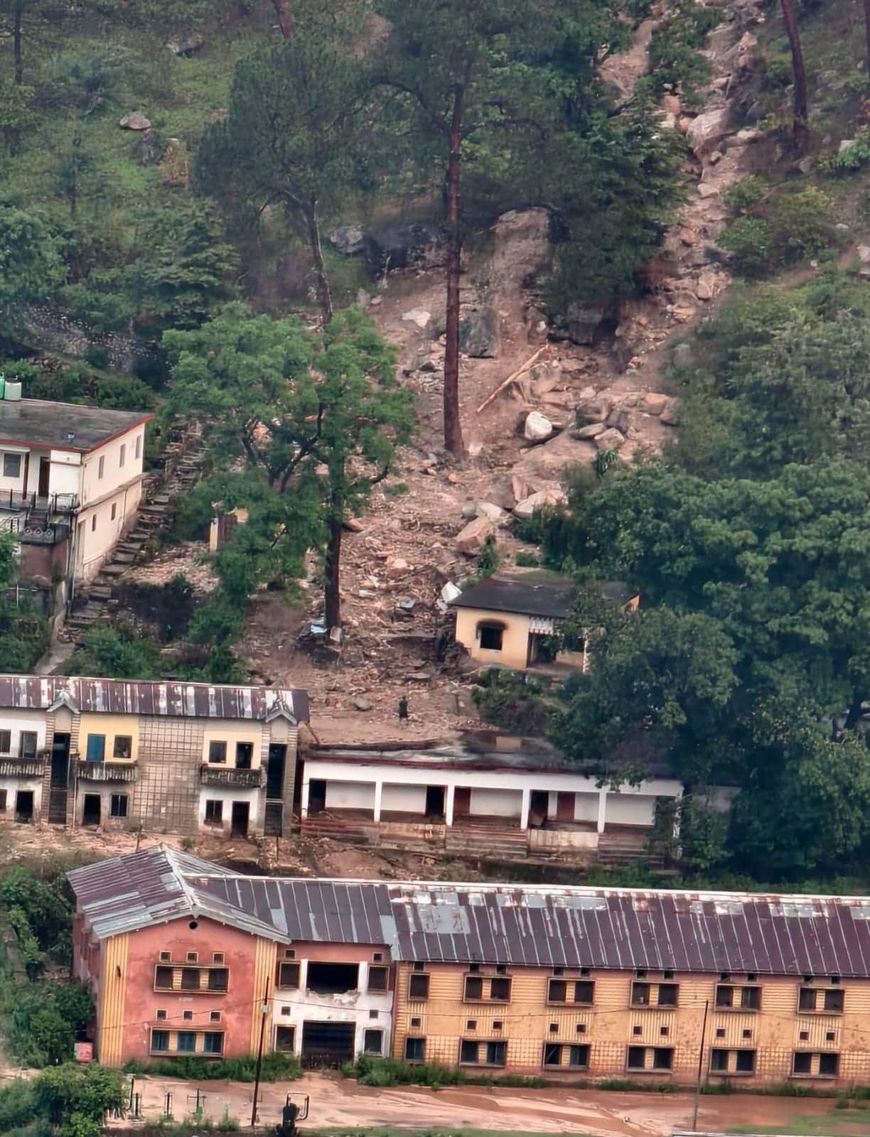 Narayanbagar: Torrential rain wreaks havoc in the market; vehicles and shops buried under debris.