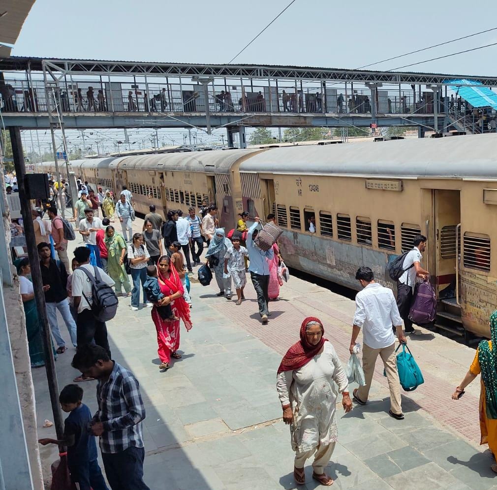 Operational period of special trains extended; passengers to get relief.