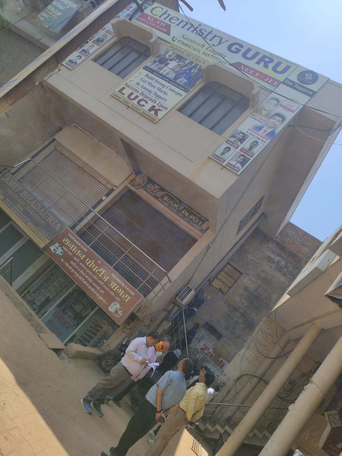 'Chemistry Guru' coaching centre sealed for negligence regarding safety standards; notices issued to 17 others.