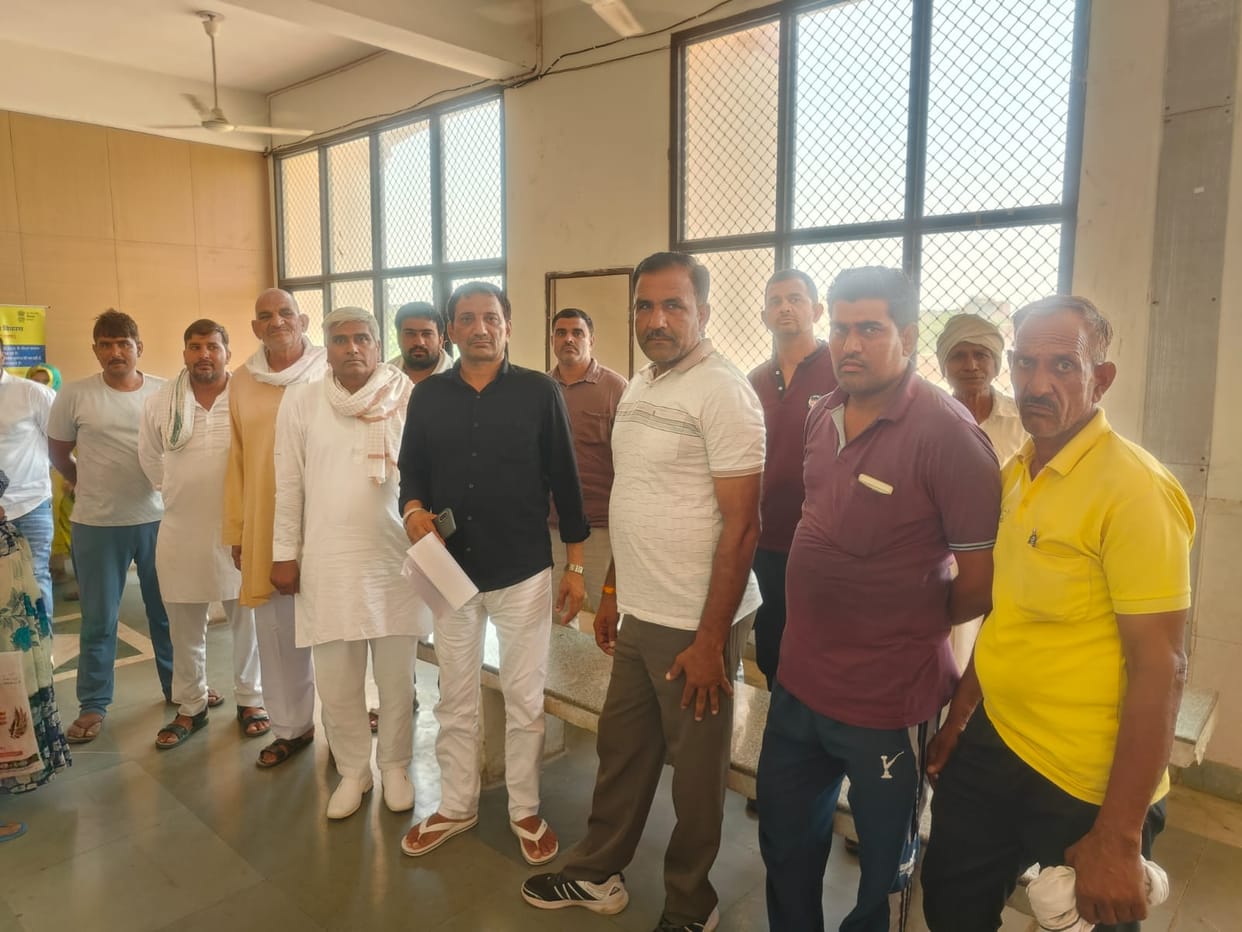 Villagers submitted a memorandum to the Deputy Commissioner seeking the removal of encroachments from the village pond, the peripheral road (*phirni*), and the main road