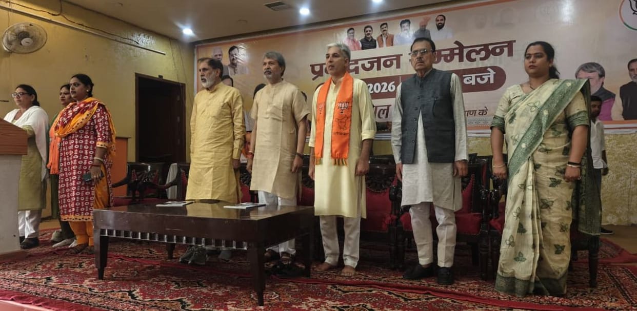 The achievements of the central government over the past 12 years were highlighted at the BJP's 'Prabuddhjan Sammelan' (intellectuals' conference).