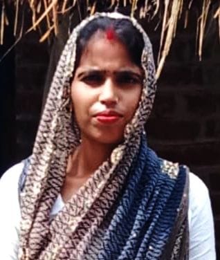 Chandravati was pressuring him to live together... when she threatened to complain to the police, her lover killed her.