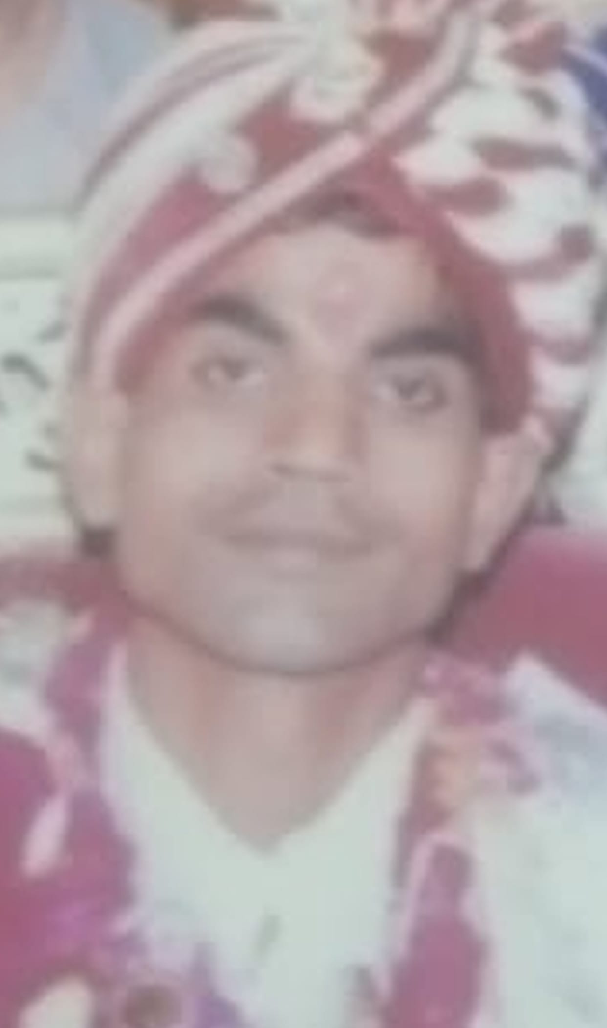 Body of DJ vehicle driver found hanging