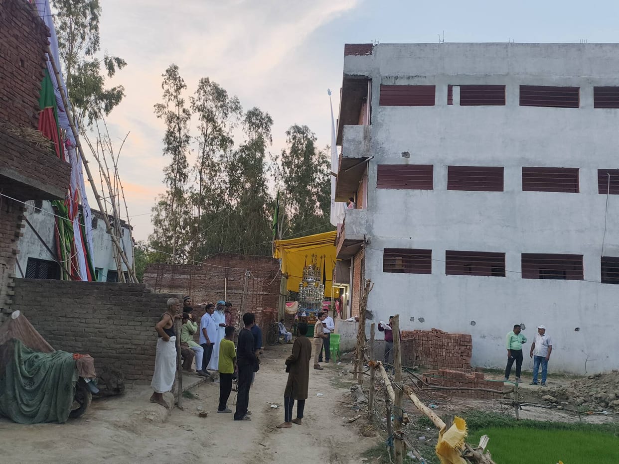 Tazia burial halted over allegations of blocking the path