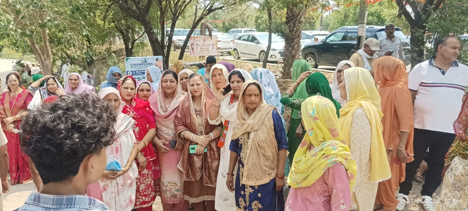 फोटो नंबर 72: भाजपा की नवनिर्वाचित प्रदेश अध्यक्ष के स्वागत समारोह के लिए बादली से रवाना होती स