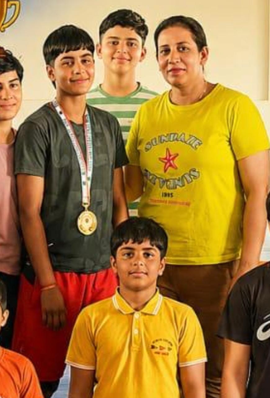 Nisha Mor leaves for Thailand for the Under-15 Asian Wrestling Championship
