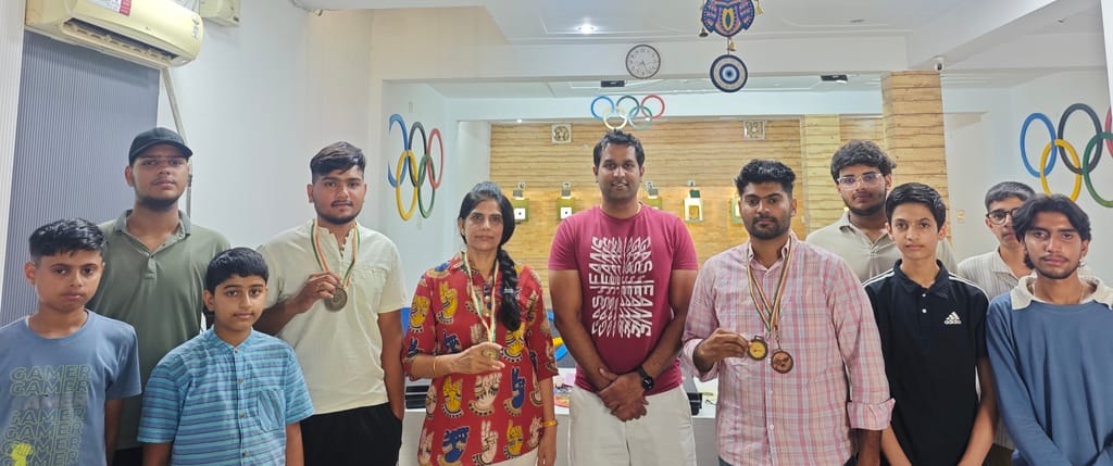 Rewari players won 4 medals at the State Shooting Championship.