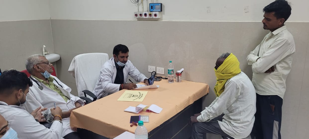 Elderly struggling with breathing issues in the heat; 150 patients treated.