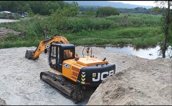 Construction of a double-lane bridge over the Maan Khad has begun;6.36 crore will be spent.