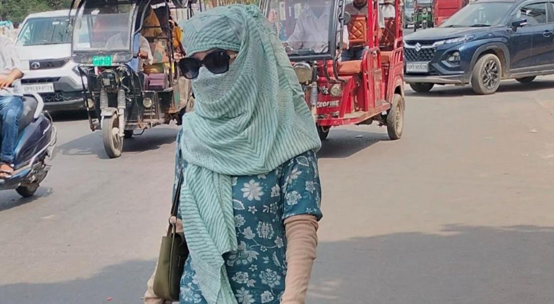 Scorching sun and heatwave onslaught; mercury crosses 44 degrees in the district.