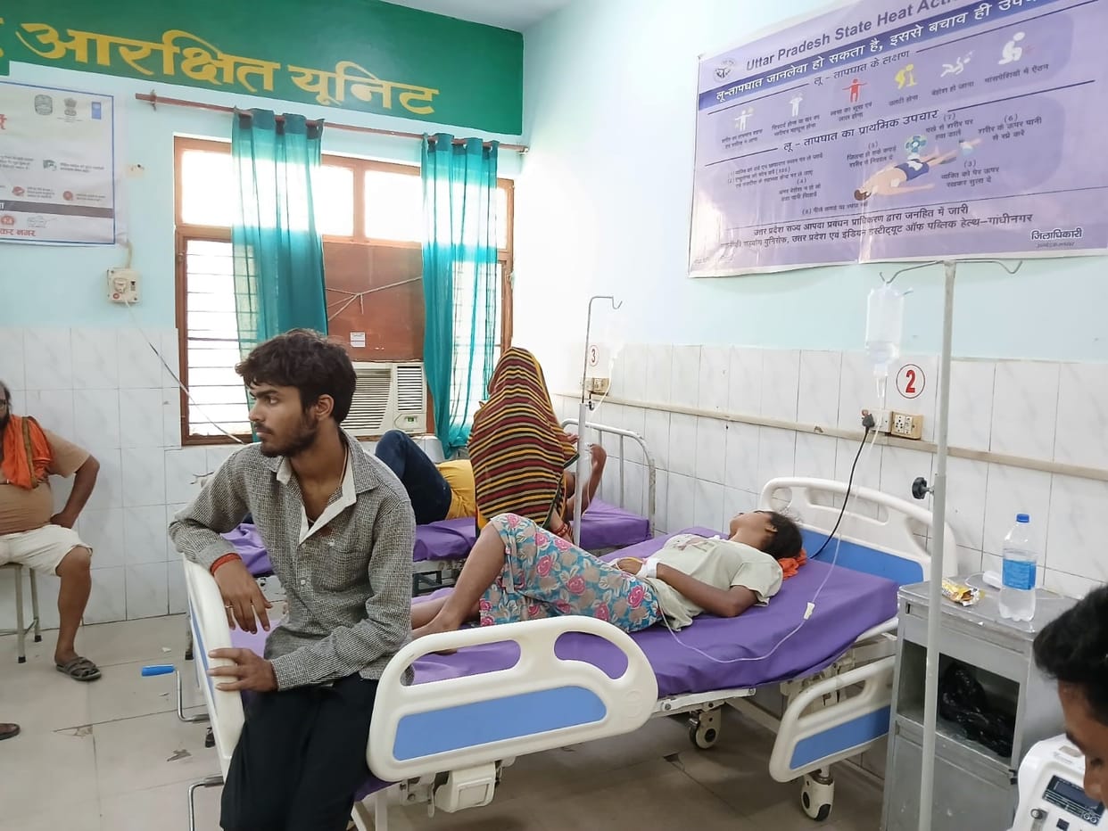 The heat ruined health, 35 patients admitted to hospital