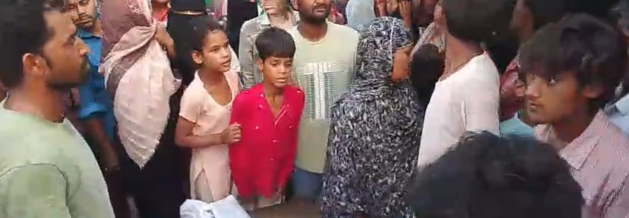 FIR registered against two real brothers for culpable homicide in the case of a balcony collapse