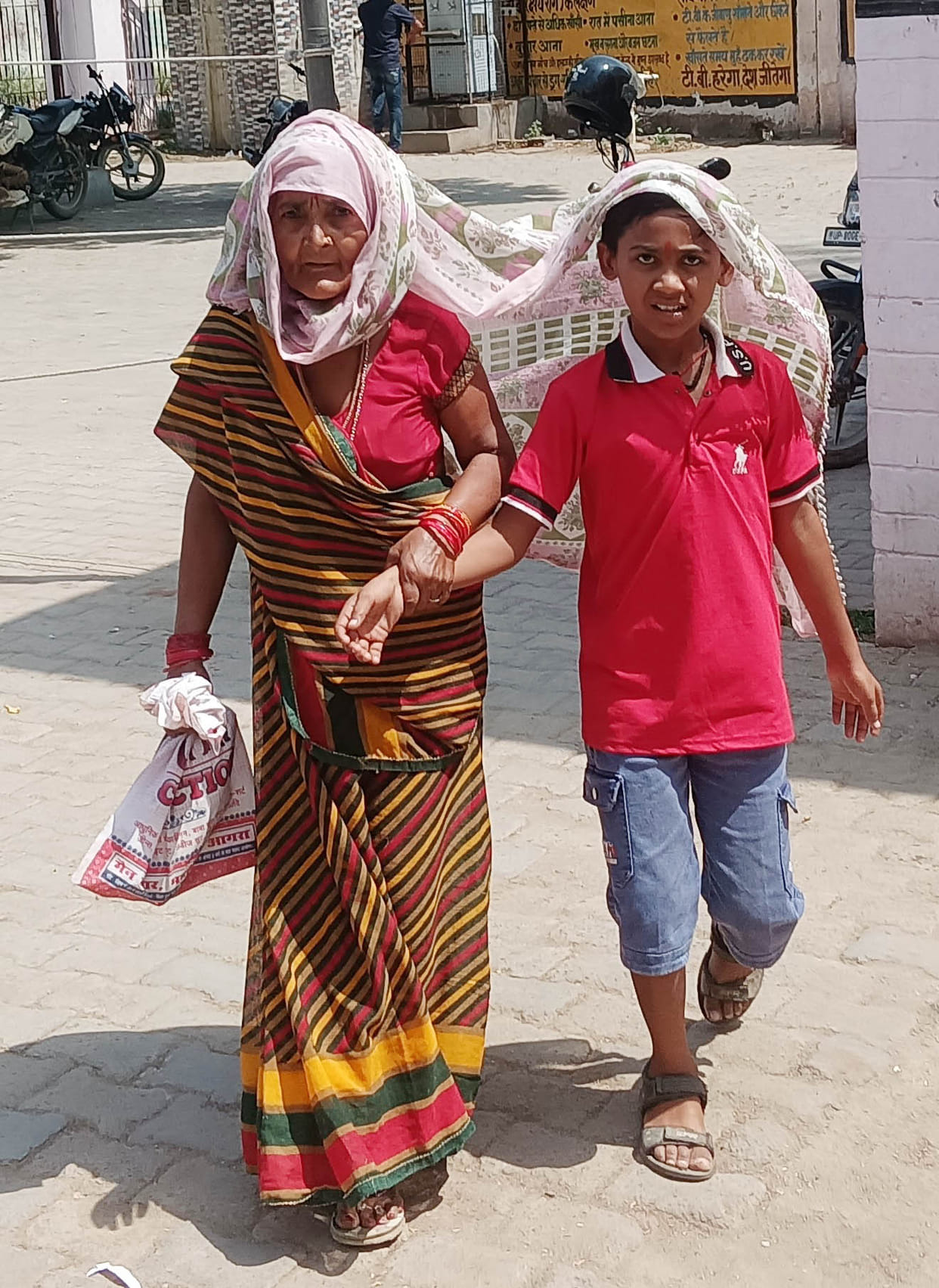 Scorching winds begin to sear; demand to change school timings.
