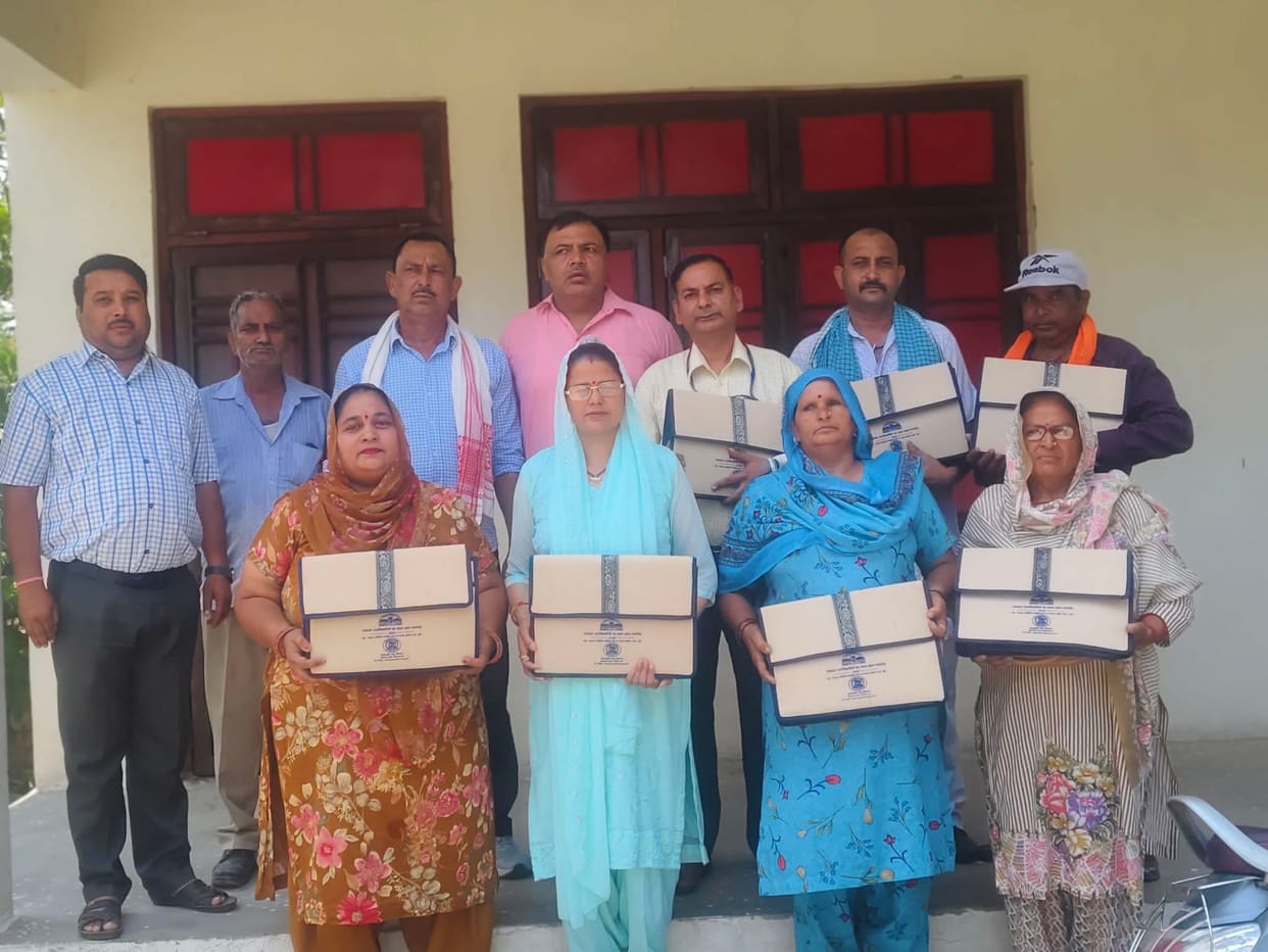 Newly elected ward members of Gram Panchayats took the oath of office and secrecy.