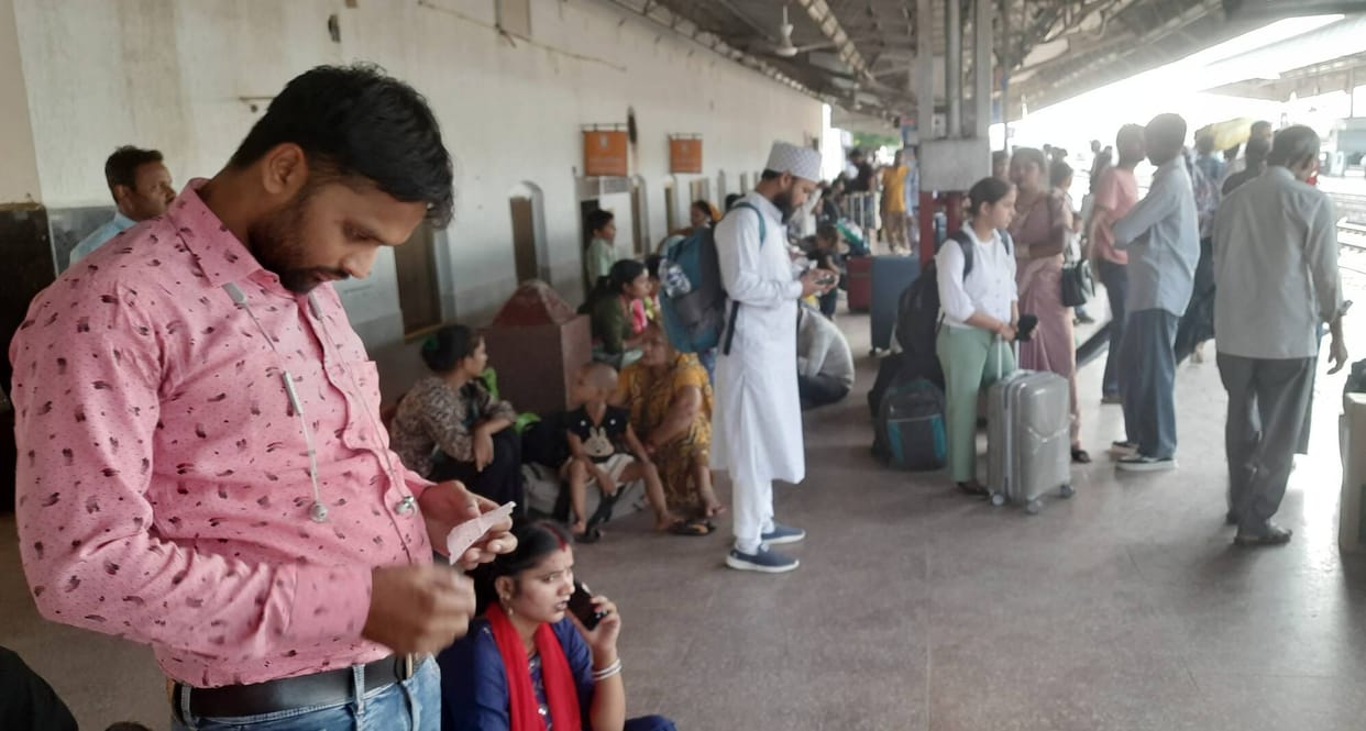 The Bhatni-Ayodhya MEMU Passenger train will remain cancelled until July 10.