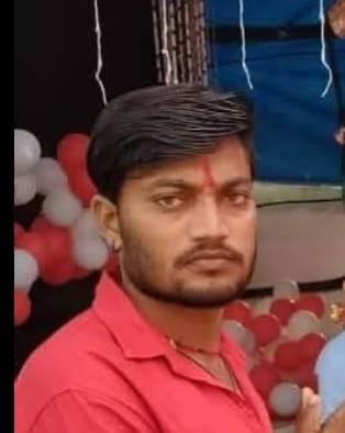 फोटो - 19 मृतक सर्वेश की फाइल फोटो।