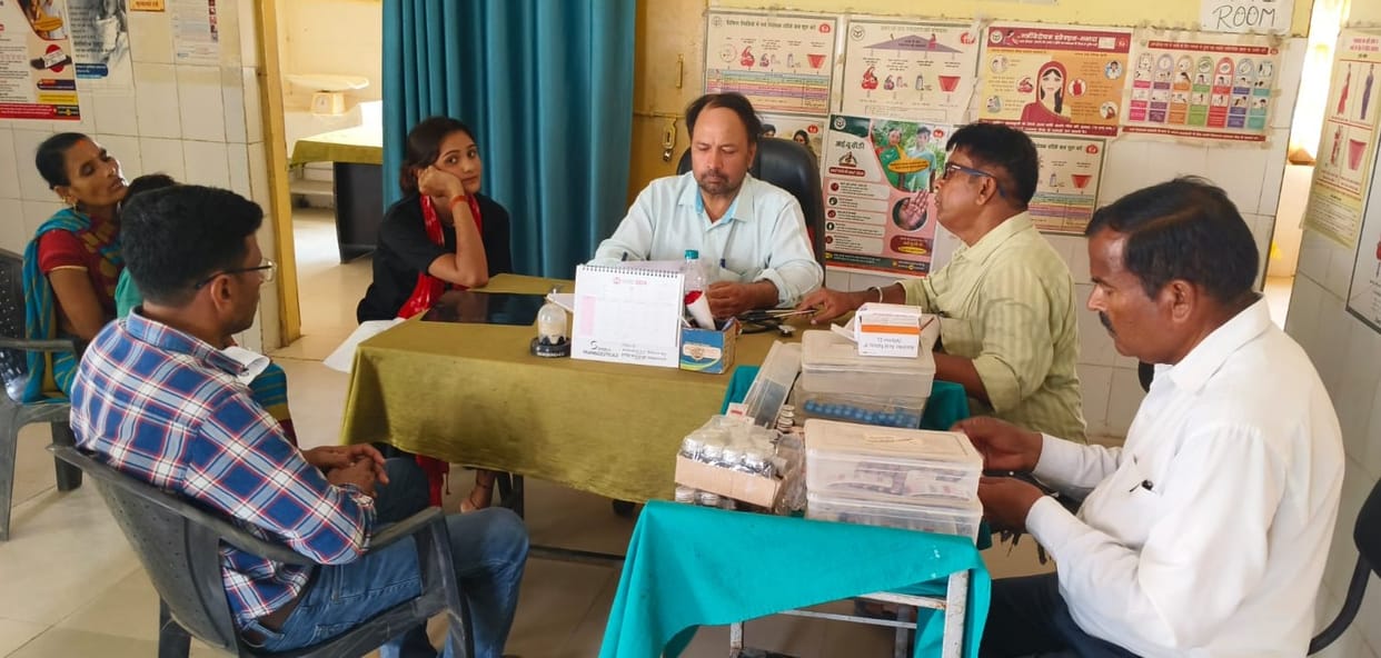 Health check-up of 1570 patients done at Jan Arogya Mela