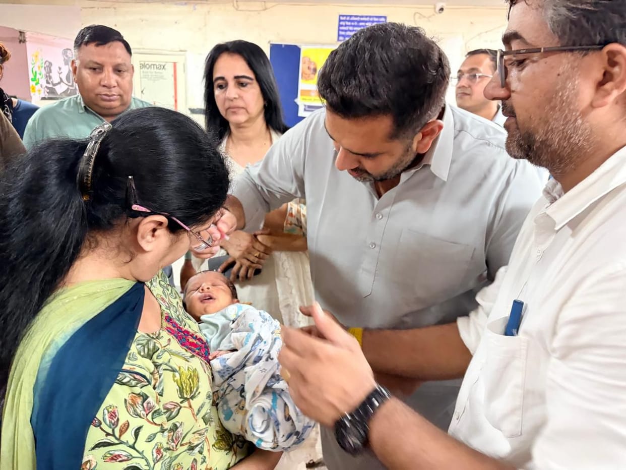 Polio drops administered to over 1.50 lakh children; MLA launched the campaign.