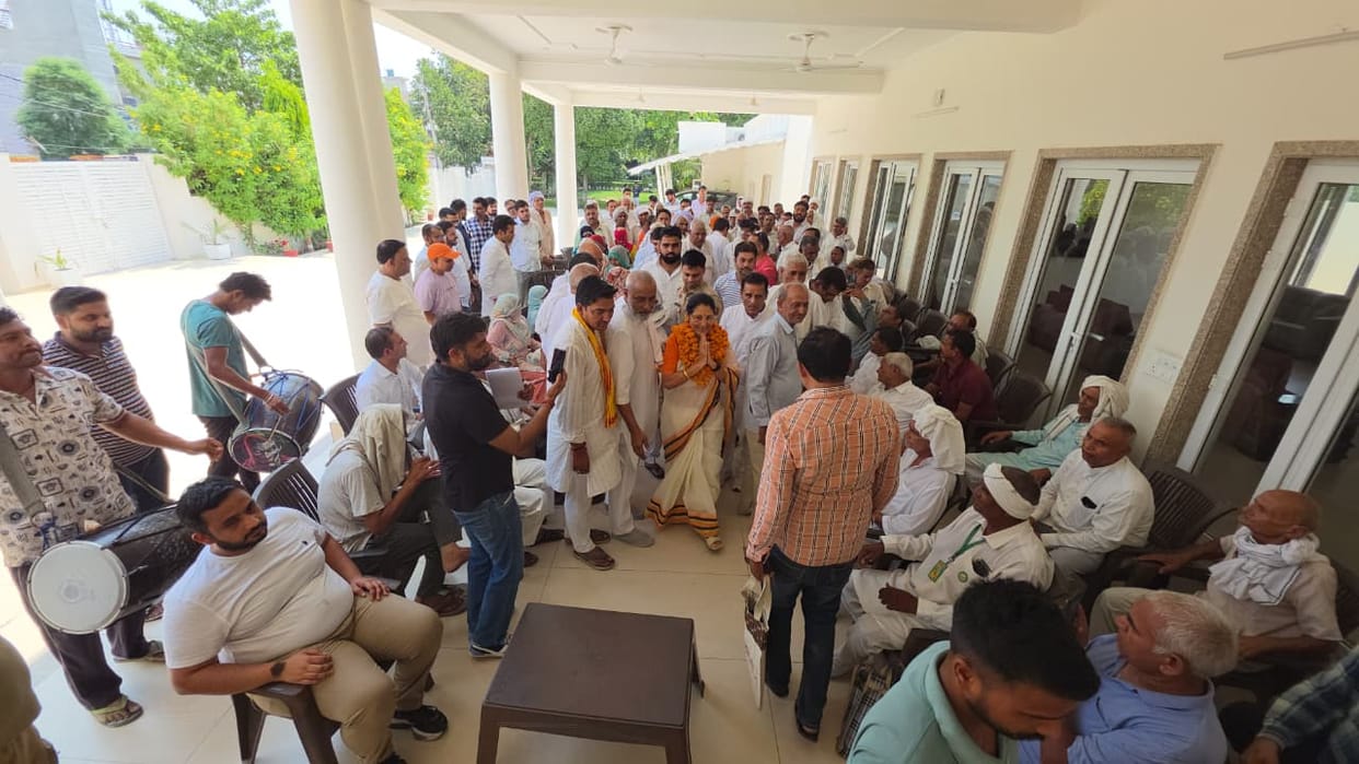 Farmers from 17 villages expressed their gratitude to the MLA for receiving higher compensation than before.