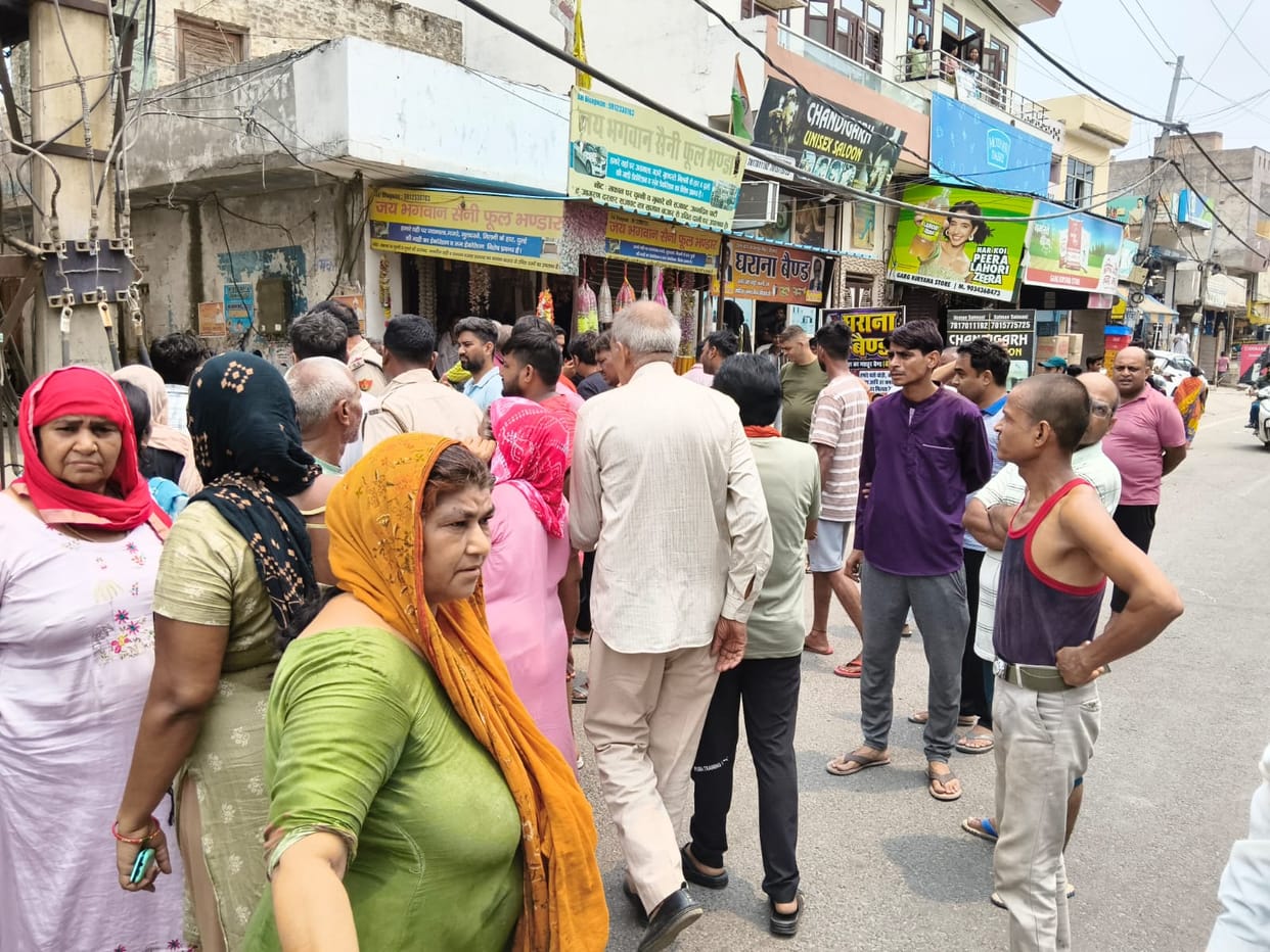 Anger erupted over the power and water crisis; people who took to the streets were pacified after being reasoned with.