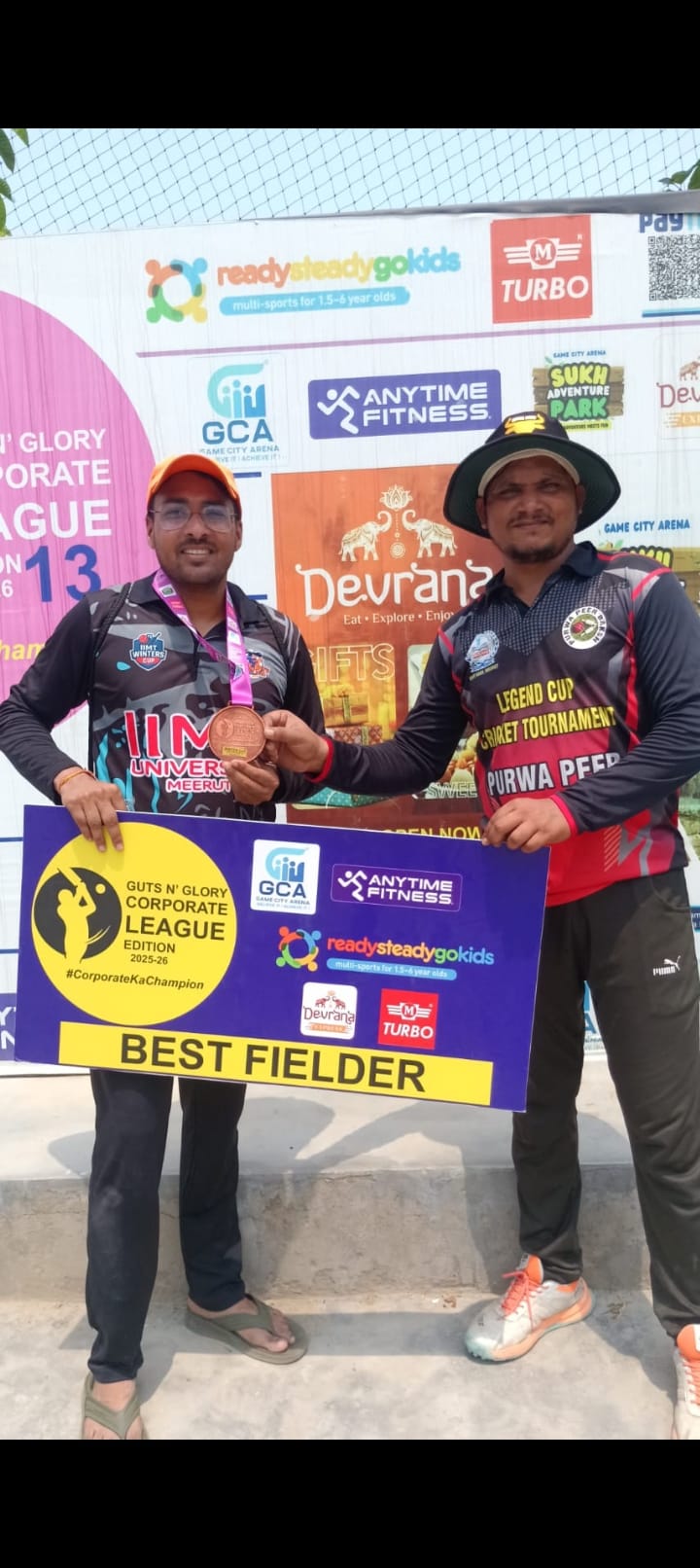 The Meerut Kings team reached the final after defeating the Gali Cricket Club.