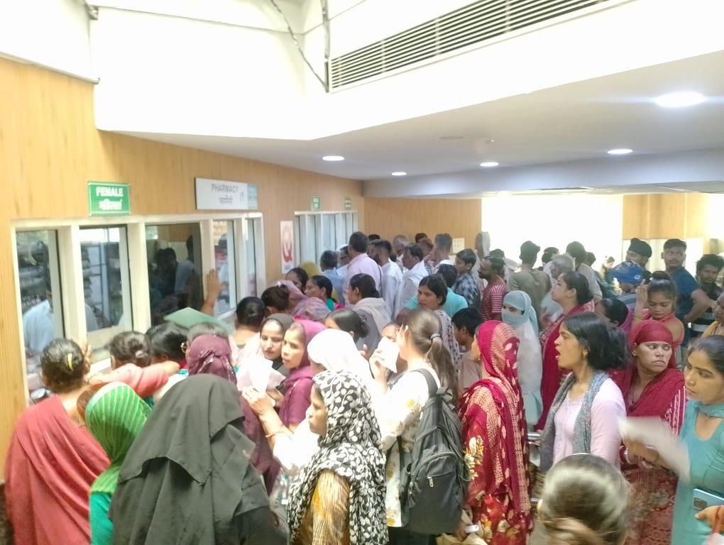Pharmacies have only half the stock, Jan Aushadhi Kendras are empty, and the financial burden is heavy.