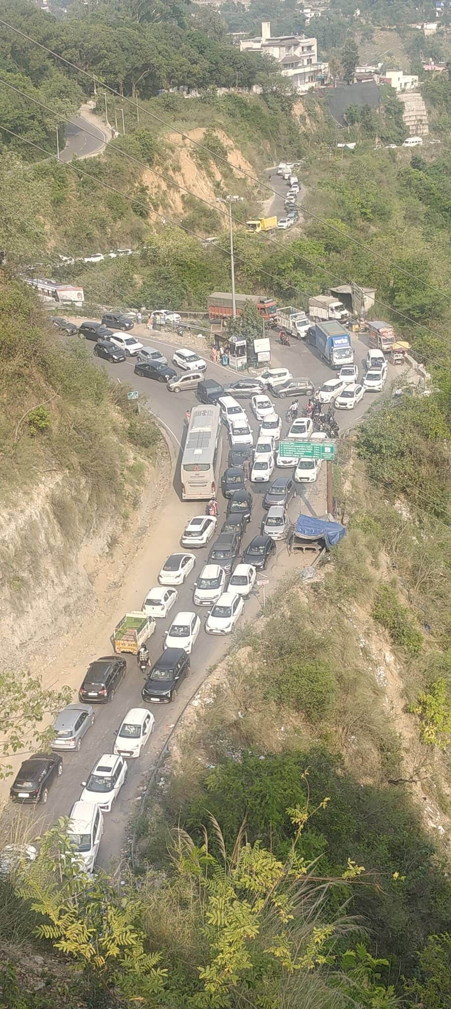 Tourists troubled by traffic jams in Dharamshala and Kangra.