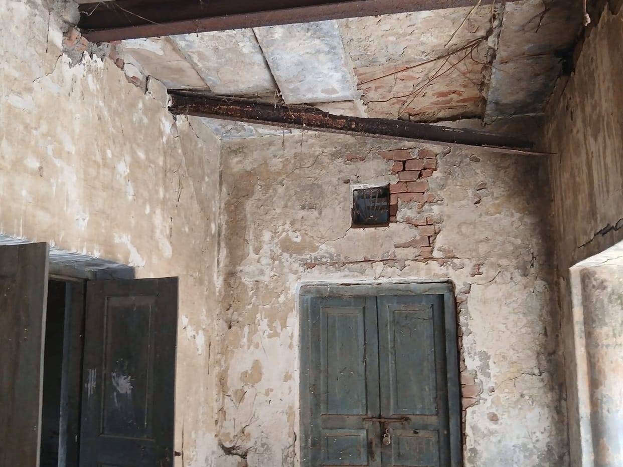 Hopes for patients' recovery remain strong despite dilapidated hospital
