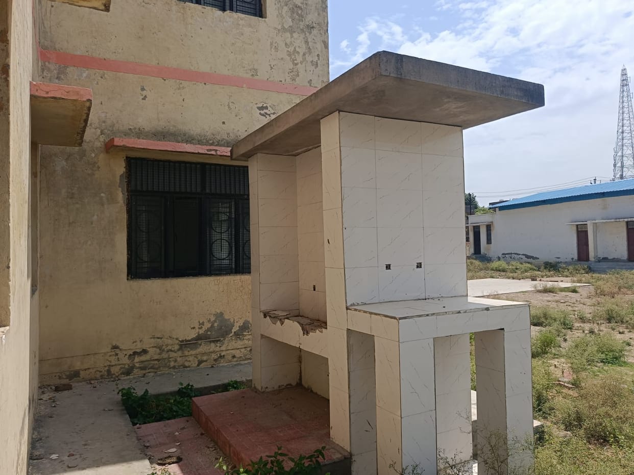 The height of negligence... students will once again be deprived of cold water in the new academic session.