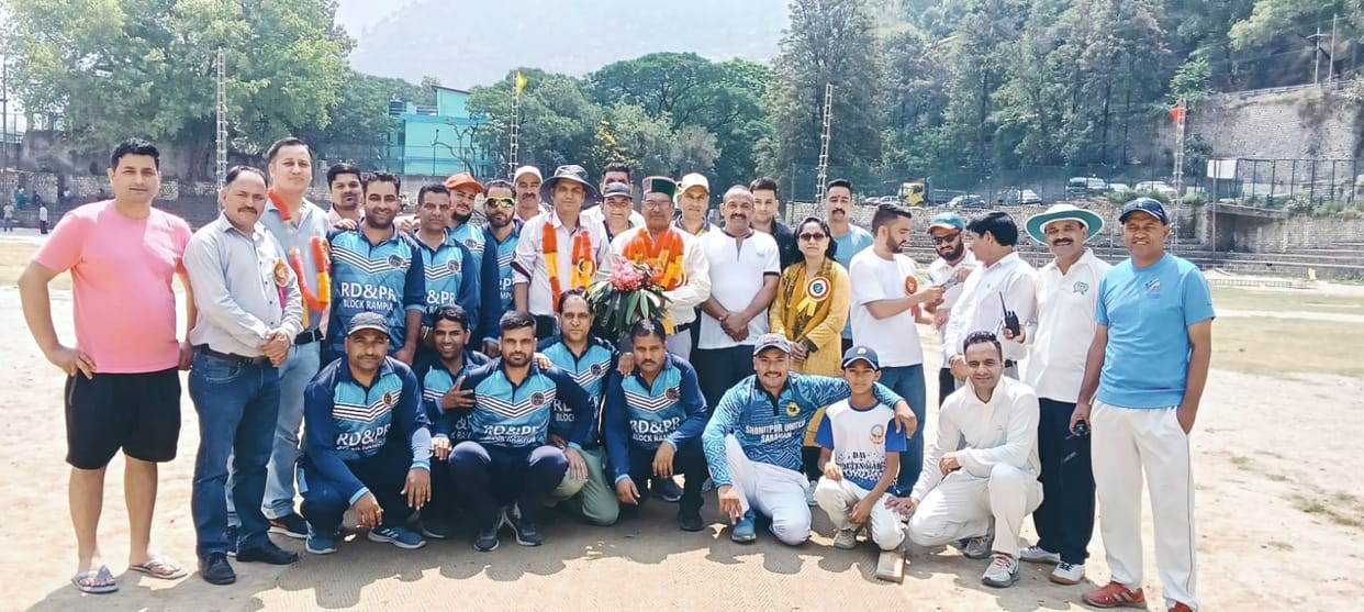 Inter-departmental cricket tournament begins at Patbangla Ground