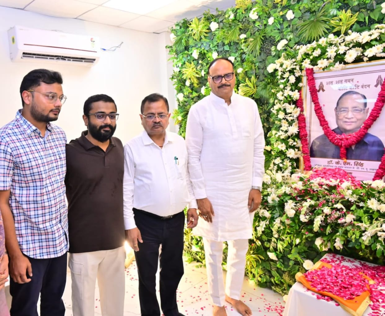 Dr. KM Singh was dedicated to serving patients: Brajesh Pathak