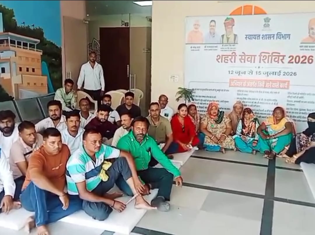 Employees have warned of a full-scale strike starting today.