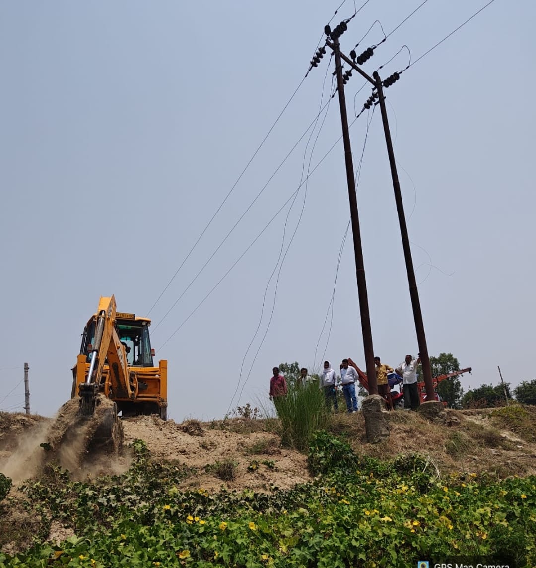 Efforts to secure the poles intensified.