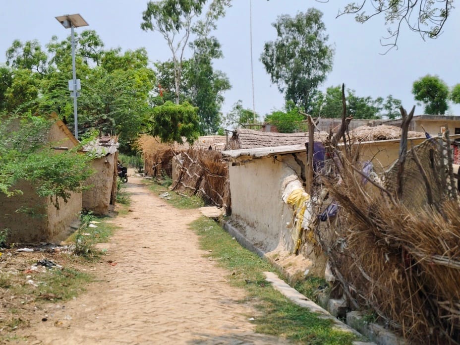 Even 79 years after independence, Baans village remains in darkness; life depends on the sun