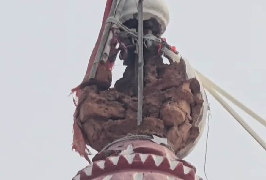 Bihar News : major accident averted lightning struck  dome Jaleshwar Nath Mahadev Temple