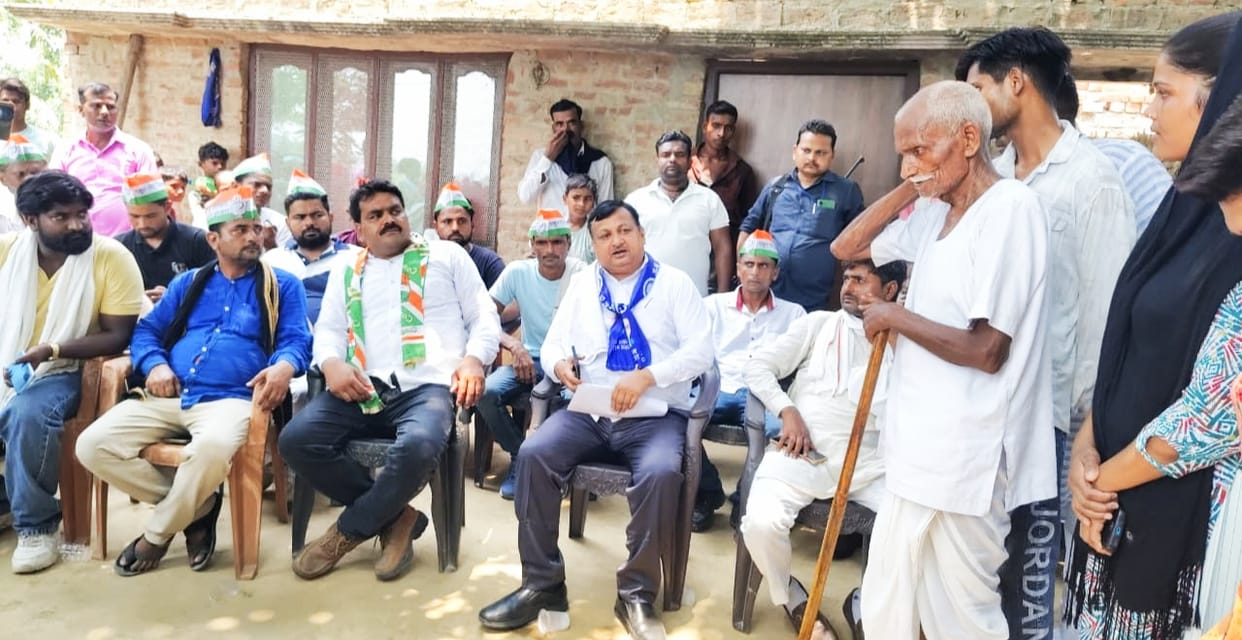 Demand raised for the arrest of the accused who attacked a Scheduled Caste youth.