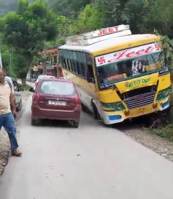 break fail of private bus