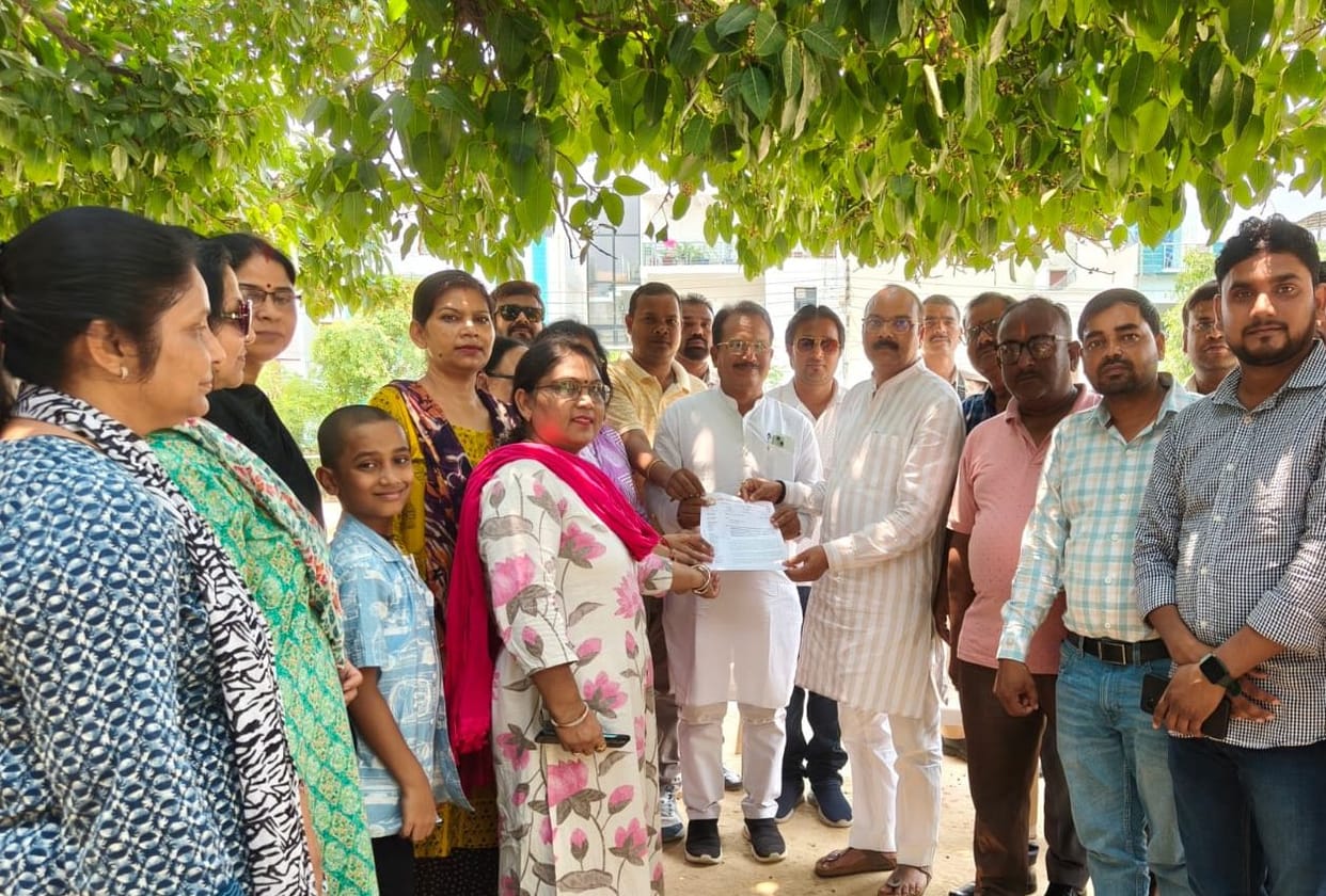 Memorandum submitted to the MP demanding the withdrawal of the TET requirement.