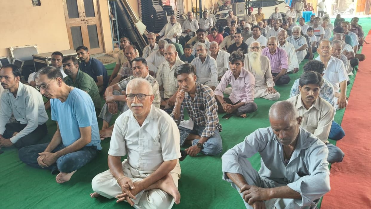 Devotees were told about the influence of the holy congregation