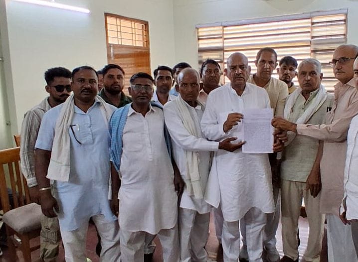 Opposition to biogas plant in residential area, demand for relocation from MP