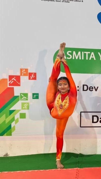 Raunak won the gold medal in the state-level competition.
