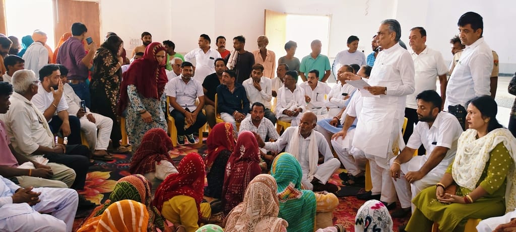 Over 300 houses and shops identified on Johad land; residents' concerns mount