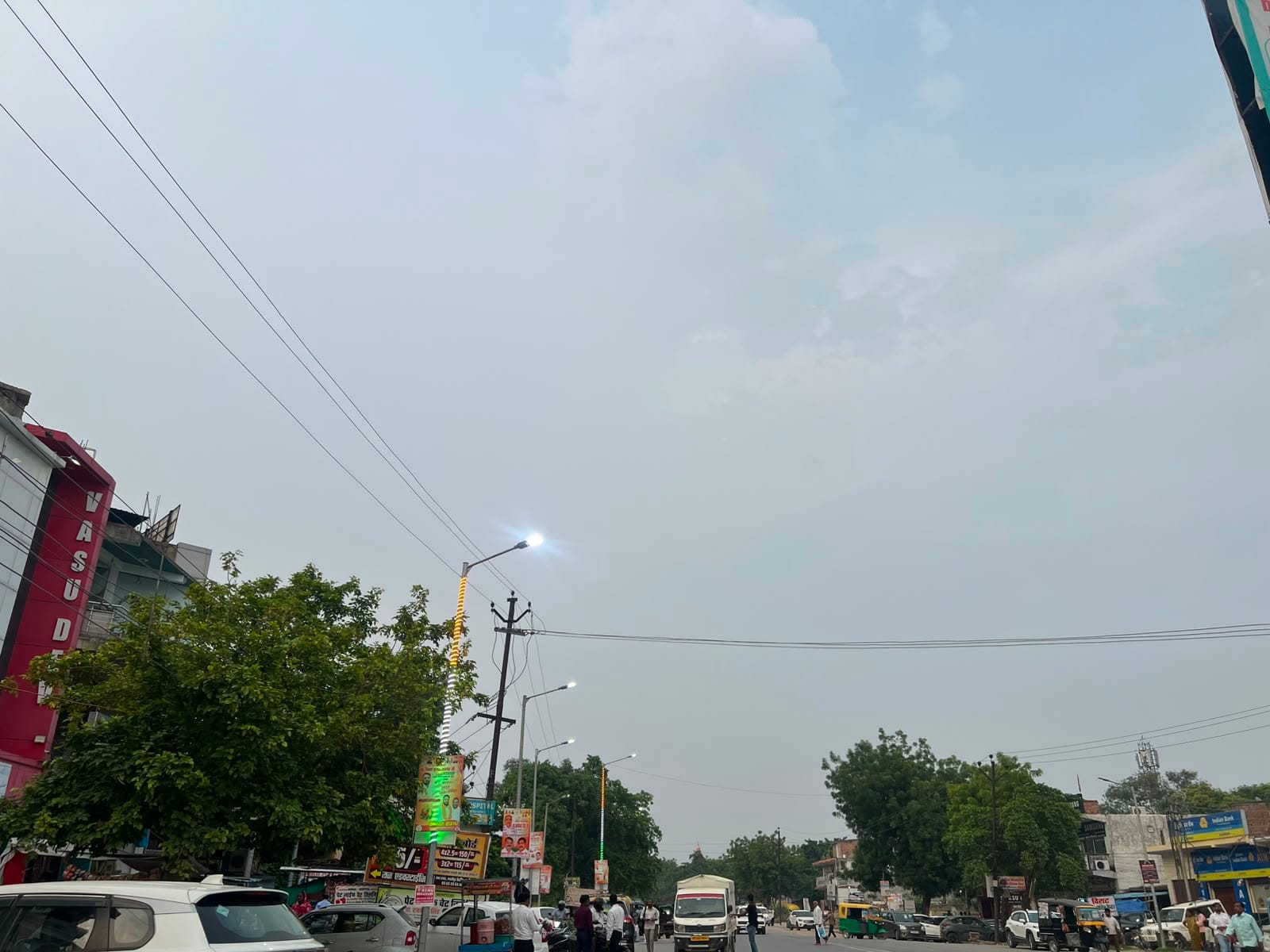 बदला मौसम :मंगलवार को आसमान में छाए रहे बादल,नही हुई बारिश।संवाद