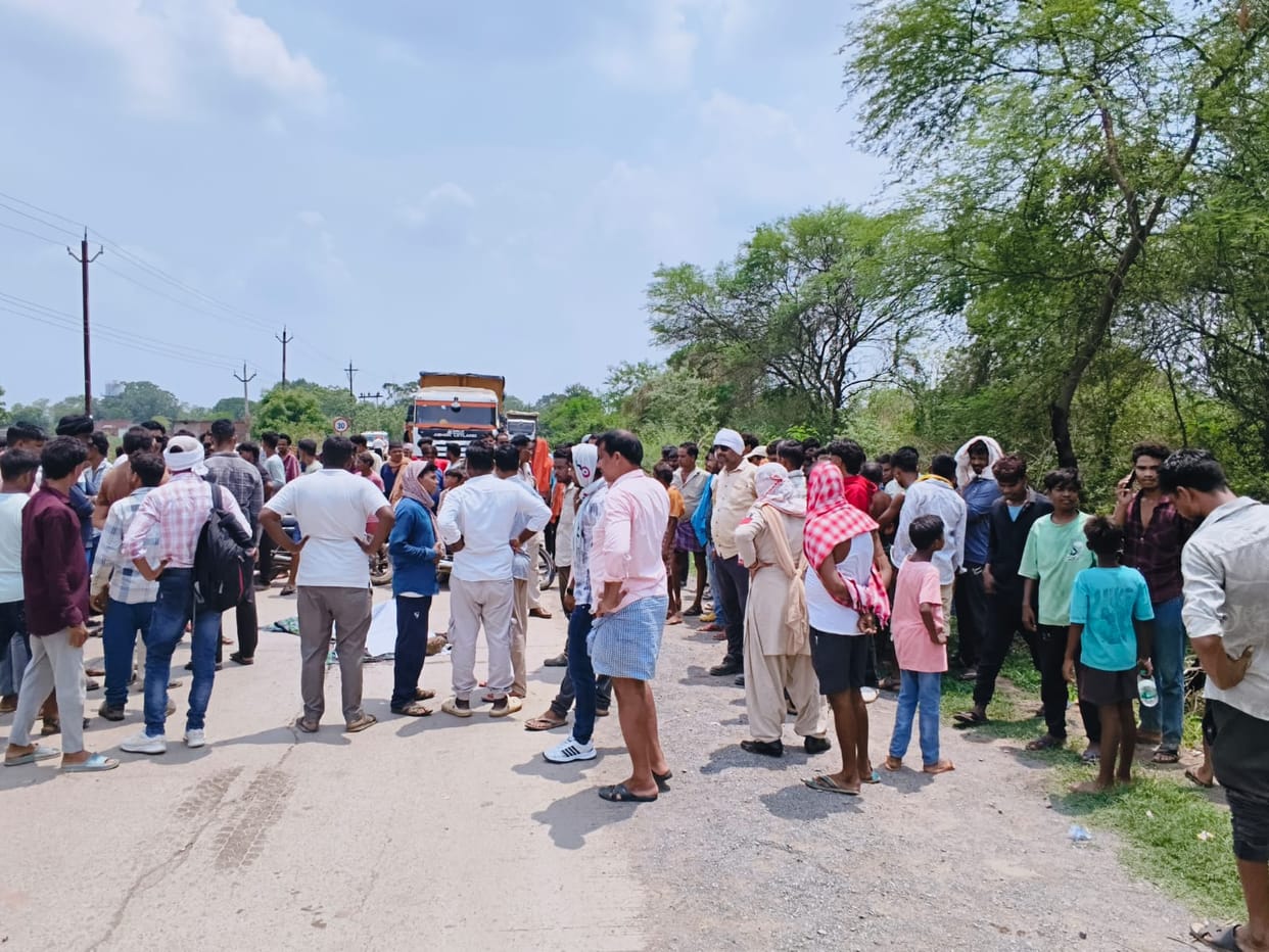 FIR registered against villagersblocked national highway following road accident