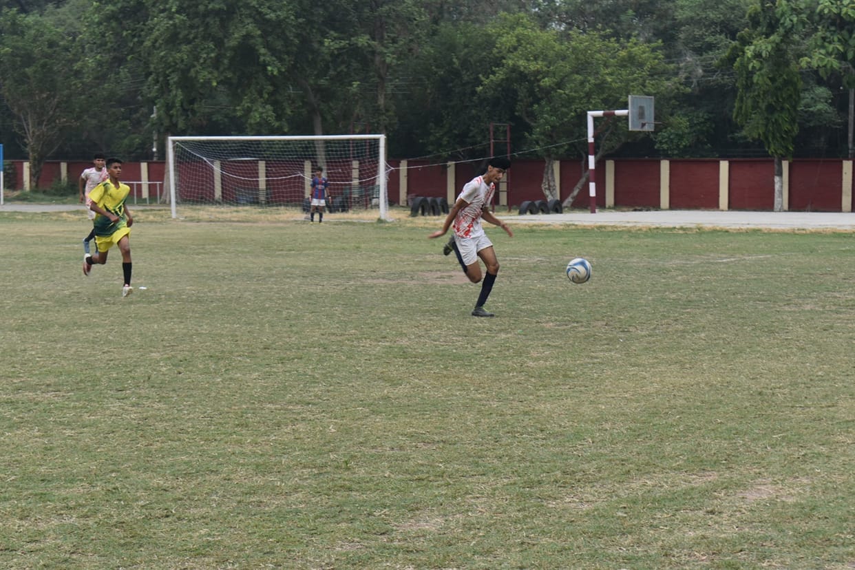 KV-2 Cantt emerged as champions in the Under-14 category, while Sirsa won the title in the Under-17 category.