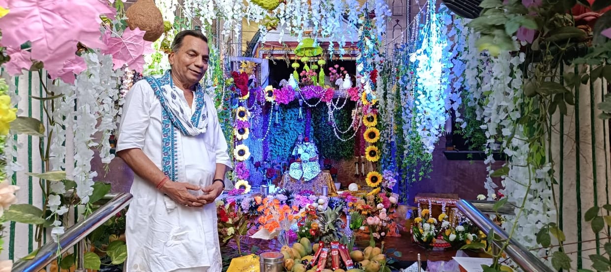 Jaldhara Mahotsav Celebrated at Thakur Shri Agrabihari Maharaj Temple