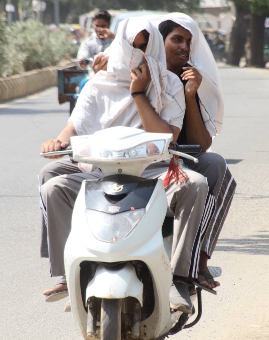 People suffered due to scorching sunlight and hot winds.