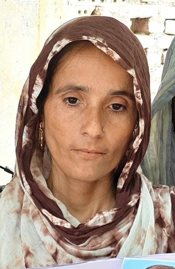 Mother returned empty-handed; did not get back her 13-year-old son from the children's home.