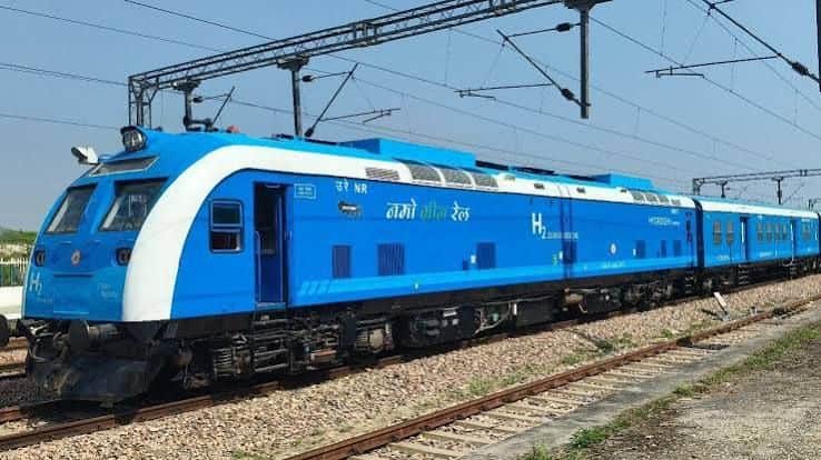 High speed trial of hydrogen train conducted between Bahadurgarh and Shakurbasti